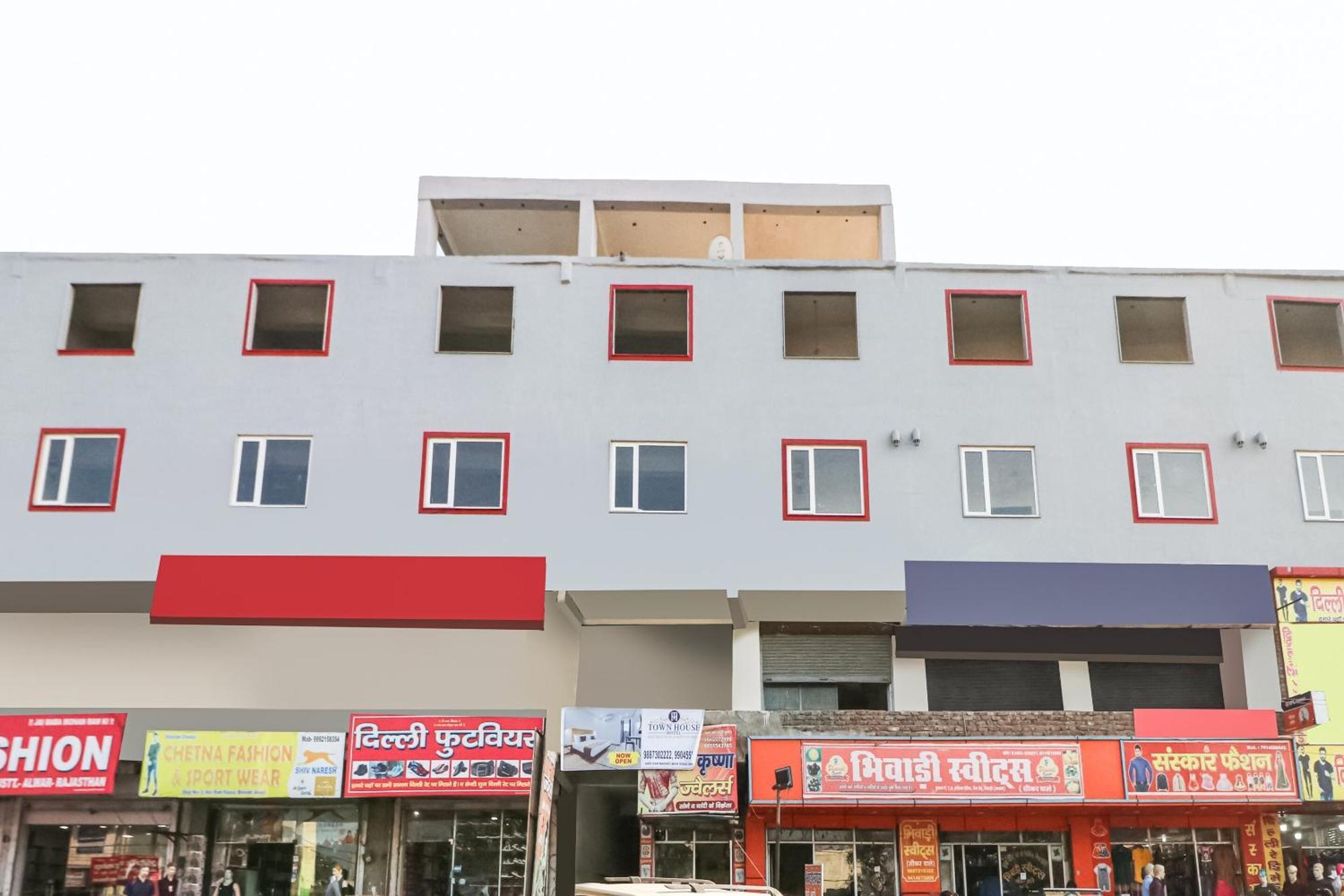 Townhall Bhiwadi Eksteriør billede